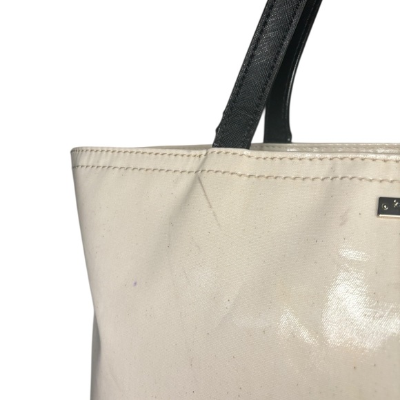 Kate Spade x Disney Minnie Mouse Tote Storybook Lining Cream Canvas - Picture 8 of 15